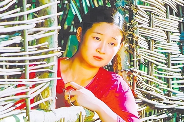 输了名气赢了自我，离开赵本山17年，40岁的王亚彬给内娱上了一课