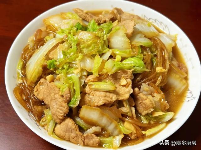 晒晒母女二人的午餐，两道家常菜，简单好做又下饭