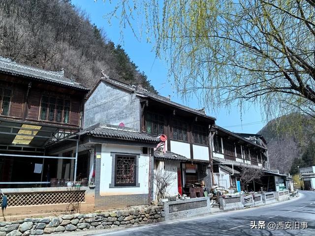 春日葛牌古镇行记
