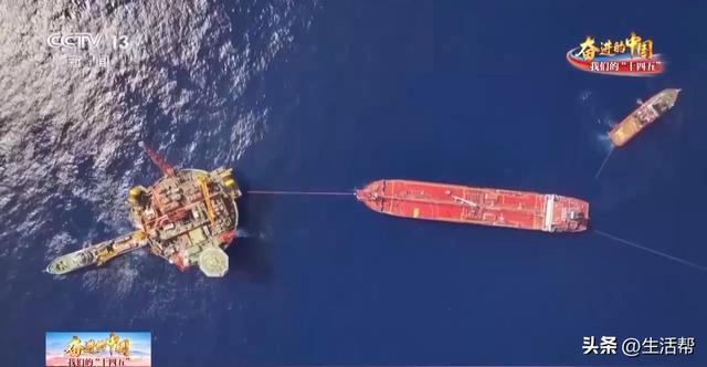 近万吨海上“巨无霸”怎么造？探秘中国首个海洋油气装备“智能工厂”