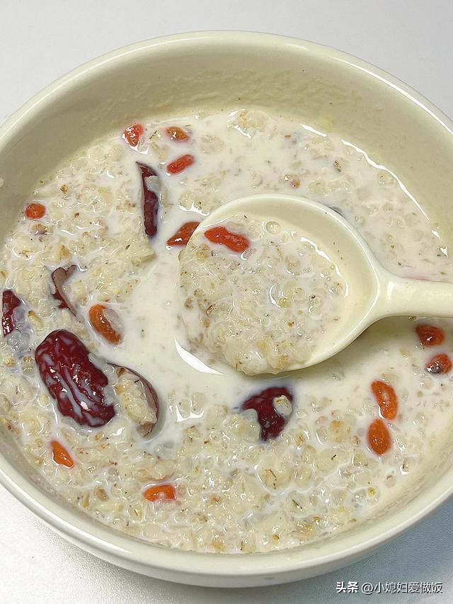 对睡眠特别好的4种食物，一周吃两三次，安神助眠，睡眠好啥都好