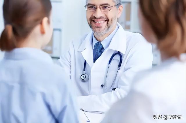 在国外看病等6个月，来中国几小时搞定？加拿大男子体验中国速度