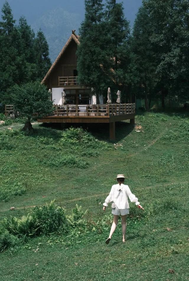 秋天还没过够？那就去乐山留住秋天！