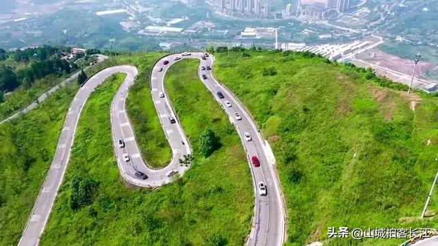 重庆綦江籍籍无名的袖珍镇，距主城很近，凭啥引来数万常住游客？