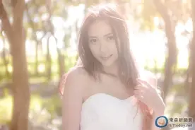 女主唱火灾身亡，俞露车祸去世，那些不到30岁就去世的美女艺人们图片