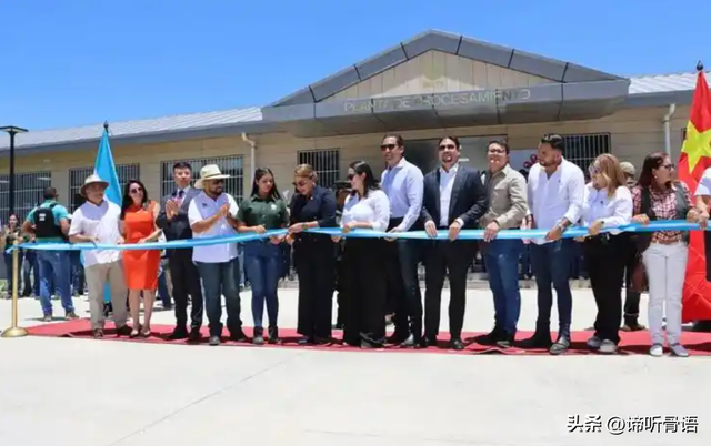 一个月后	，中洪恐断交，洪都拉斯新总统：中国大陆不给我们好处