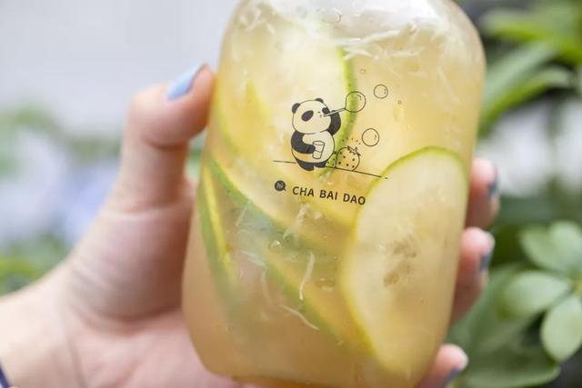 不是长沙、不是上海，中国真正的奶茶中心是成都