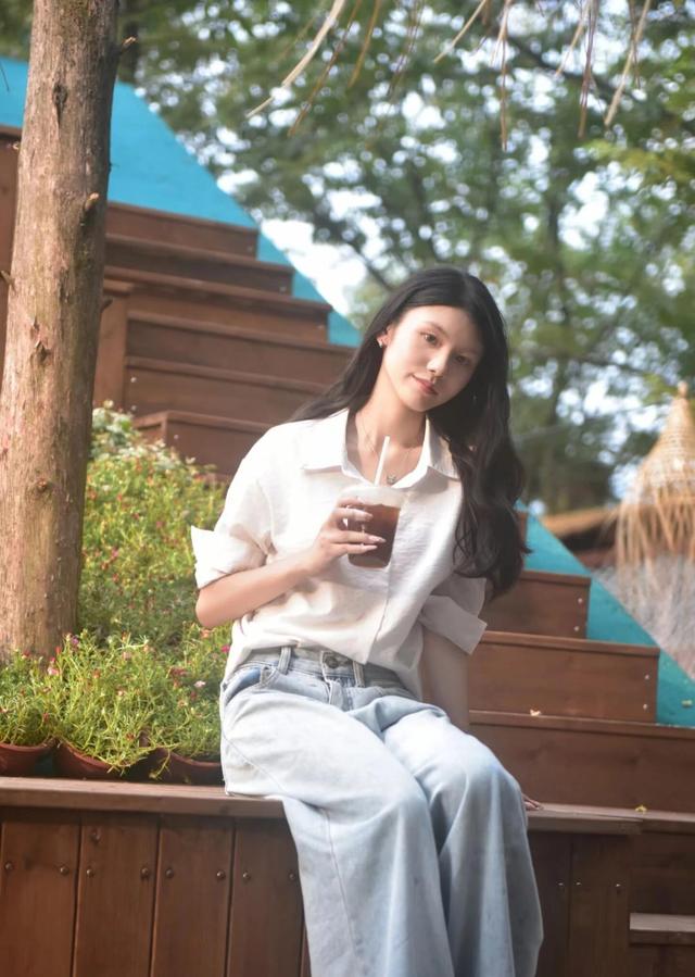 10月20日新闻联播点名！鹰潭沙湾村把森林咖啡馆玩出新花样，全攻略速存「全球学子嘉游赣 奇绝鹰潭逍遥游」