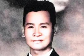 51年南京公安局挖出三具遗骸，一妇女指着尸体称：有个是我丈夫图片