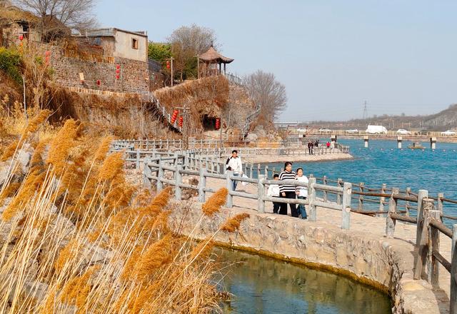 陶瓷水镇好风光