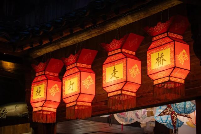乌镇，红了
