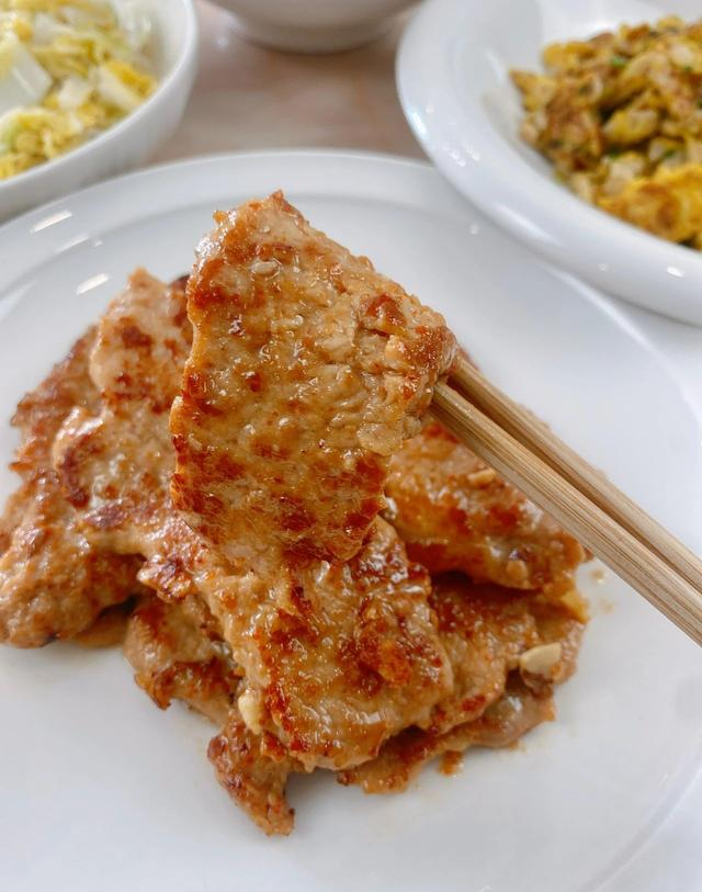 街边里脊肉不知道是什么肉？教你用猪肉制作，软嫩又入味，太香了