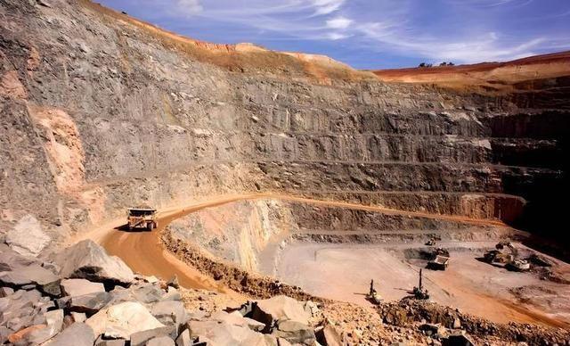 果然没出乎中国意料！刚通告全球对日全面制裁，日本的反击就来了