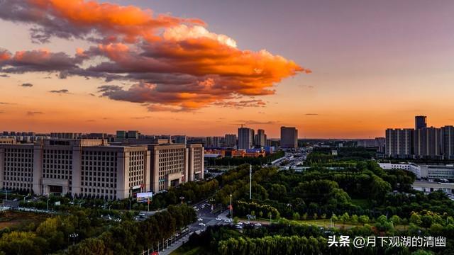 刚从石家庄回来，毫不客气地说，石家庄就是全国郊区城建天花板！