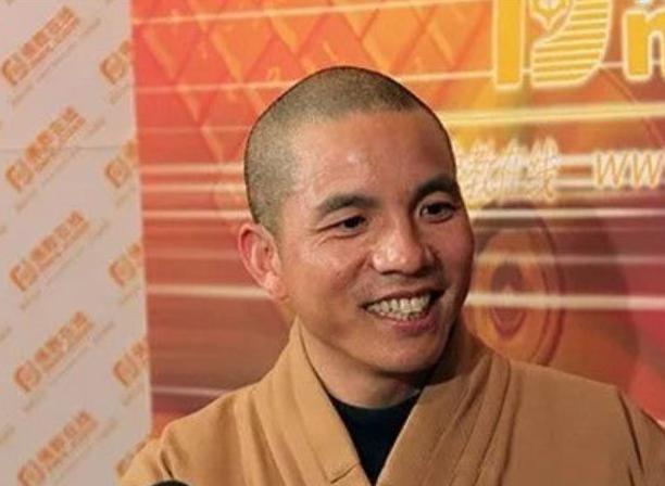 拔萝卜带泥！释永信被抓六天后，释小龙父亲出事，过往黑史全被扒