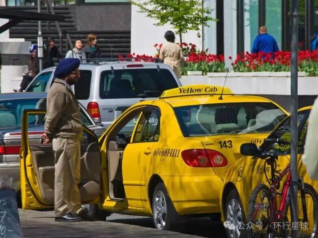 印度人，正在大量涌入加拿大