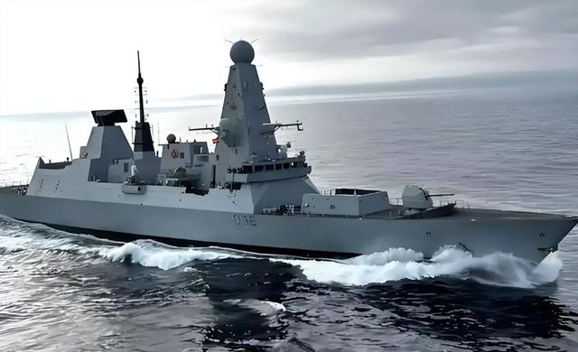 一年8艘盾舰碾压美舰！美国战略收缩，中国的机遇要来了