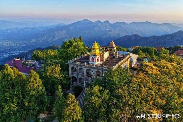大别山精神永放光芒——信阳鸡公山行