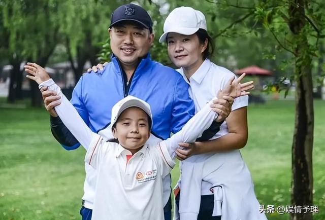 刘国梁做梦也没想到，离开国乒4月后，15岁的女儿竟让他扬眉吐气