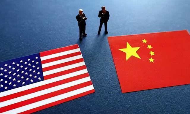 中方霸气反制，人民日报通告美国，特朗普忍气吞声，不愿取消访华