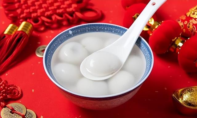 今天冬至是“忌日	”，提醒：1不走	、2不早、3不开、4要腌	、5要吃