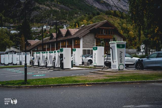 挪威秋韵，峡湾森境