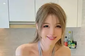 极品美女惊艳登场，让你一见倾心！图片
