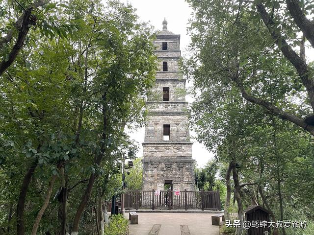 快来杭州“封神级”公园吧，参展、爬山、观塔齐全，很怕它火起来