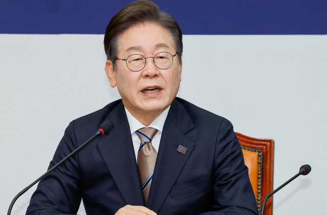 韩国特使团抵达北京，下飞机后的第一句话意味深长，中方回应则十分干脆