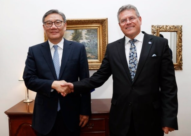 中方刚教训完荷兰，爱尔兰对华开危险首枪，不准中国违反世贸规则