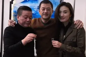越努力越悲哀！这一次，谁都“救”不了“自掘坟墓”的李亚鹏图片