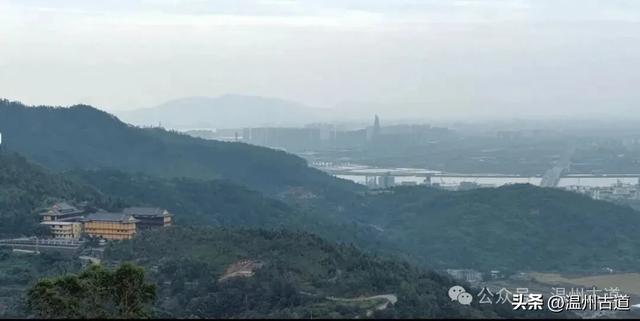 这处以玻璃栈道、落日观景和悬崖木亭而闻名的网红地,你可去过