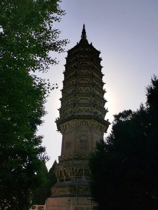河北石家庄，寻访正定古城的九楼四塔八大寺