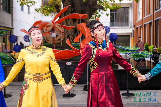 黑龙江邀客共赴冬日盛宴 重点客源地旅游宣推促消行暨2025年黑龙江省冬季旅游宣推活动在广州收官