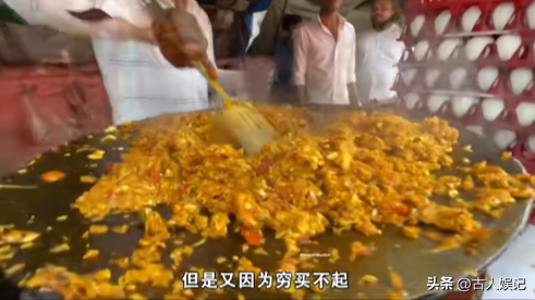印度旅游团来上海旅游，落地的瞬间，一个个眉头紧锁却又目瞪口呆