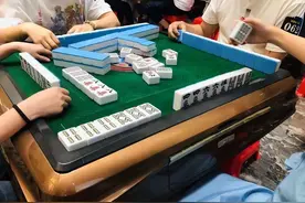 除了性生活就是打麻将，揭露中国2000多个县城，普通人的生活实录图片