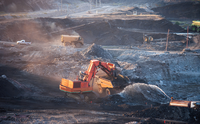 “我当美国总统一天，就没人敢武力收台？”特朗普：中国知道后果