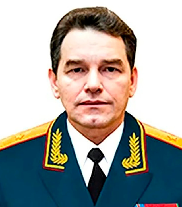 俄军中将疑遭暗杀身亡，坐车前往国防部时汽车爆炸，现场画面曝光