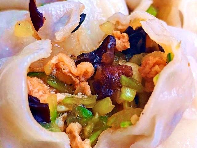 素馅饺子的最佳菜馅搭配，8种配方鲜香不腻，保证让你吃出惊喜！