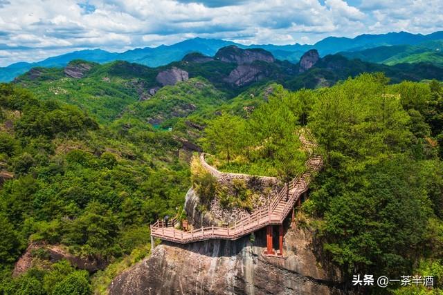 自驾福建全境攻略！15天保姆线路，串联热门景点免费营地特色美食