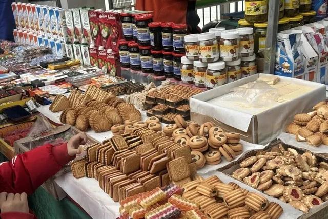 达茂旗跨年玩点新的！百福新天地航天科普+年货盛宴来袭