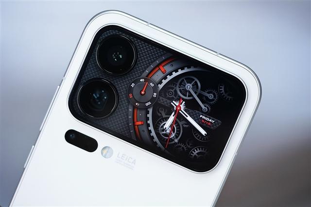 小米17 Pro Max评测：五年高端之路的集大成者