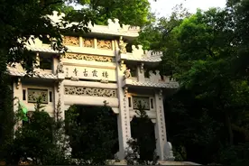 建文帝下落之谜，有可能隐居在湖南益阳栖霞寺图片