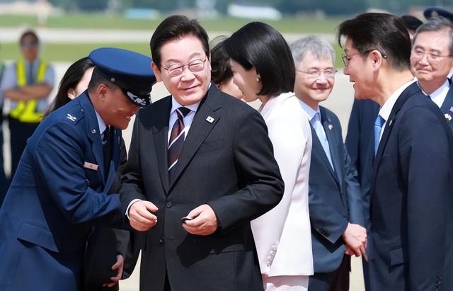 李在明刚抵美，被特朗普打了个措手不及，不答应最新条件就拒见？