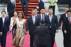 叙利亚总统一家五口访华，中国包专机的伟大，是跨越6千公里友谊图片