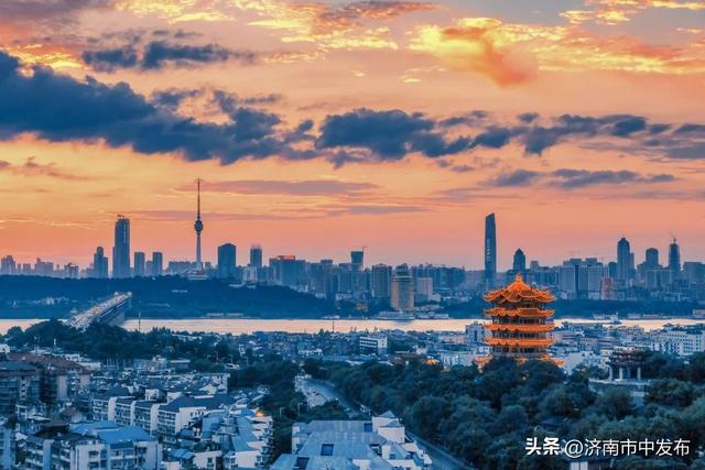 9月特价机票来啦！从济南出发低至300元！这些城市景美又好玩！