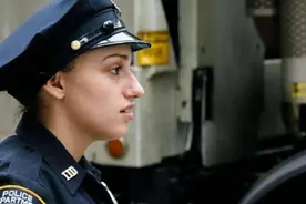 美国警察与中国警察最大区别：美国警察没有保护老百姓的法律义务图片