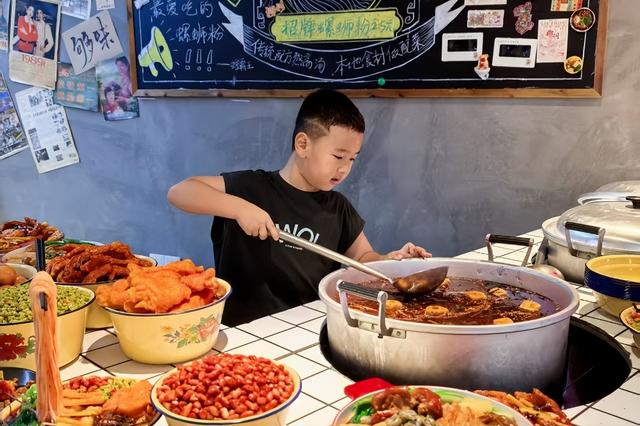 年轻人的“慢充式旅游”咋玩？