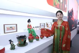 “河南元素”闪耀版博会图片