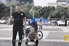 3岁男童从9楼坠亡。孩子为何与外卖员同乘电梯？父亲为何在电梯外等待？《金牌律师团》为您讲述——图片